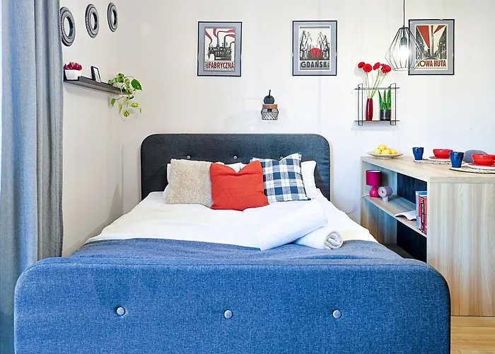 Heart Of Lodz, Manufaktura, *